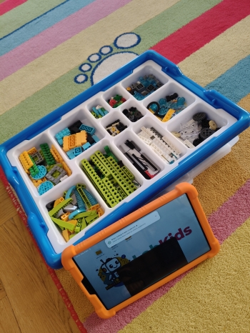 inbound9059012677401596345