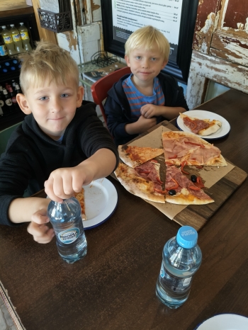 inbound162886597115123197