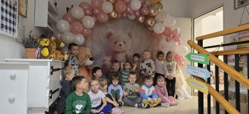 inbound6423624654456592083