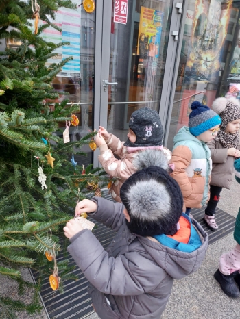 inbound6637436387261451405