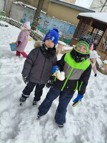 inbound2441201856114743368