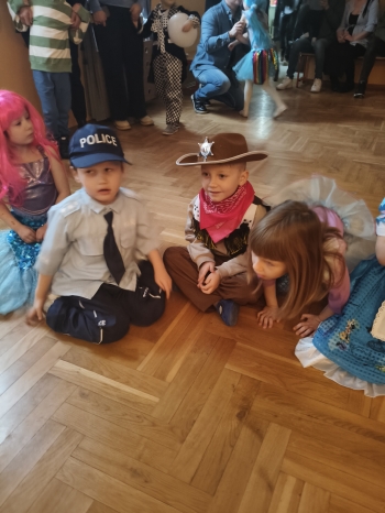 inbound2722527235623748557