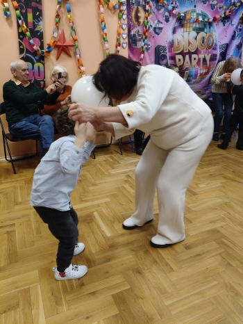 inbound7401343537359805644