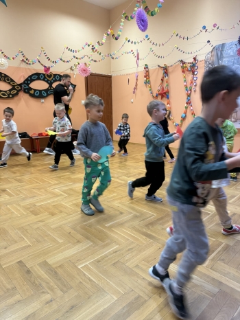 inbound564105476152691942