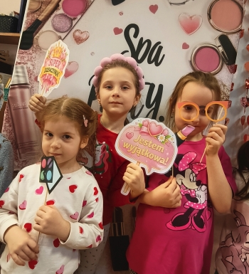 inbound6356599204109930861