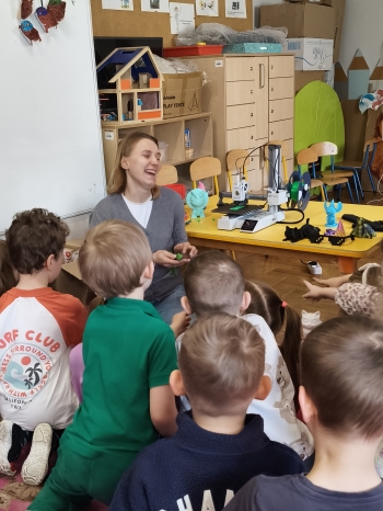 inbound8253780068357405802