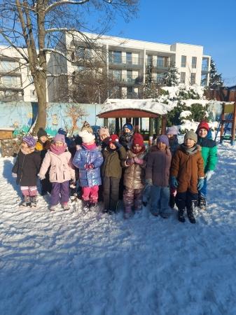 Zimowe zabawy na śniegu